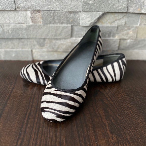 GAP Black White Zebra Animal Print Flats - Picture 1 of 10